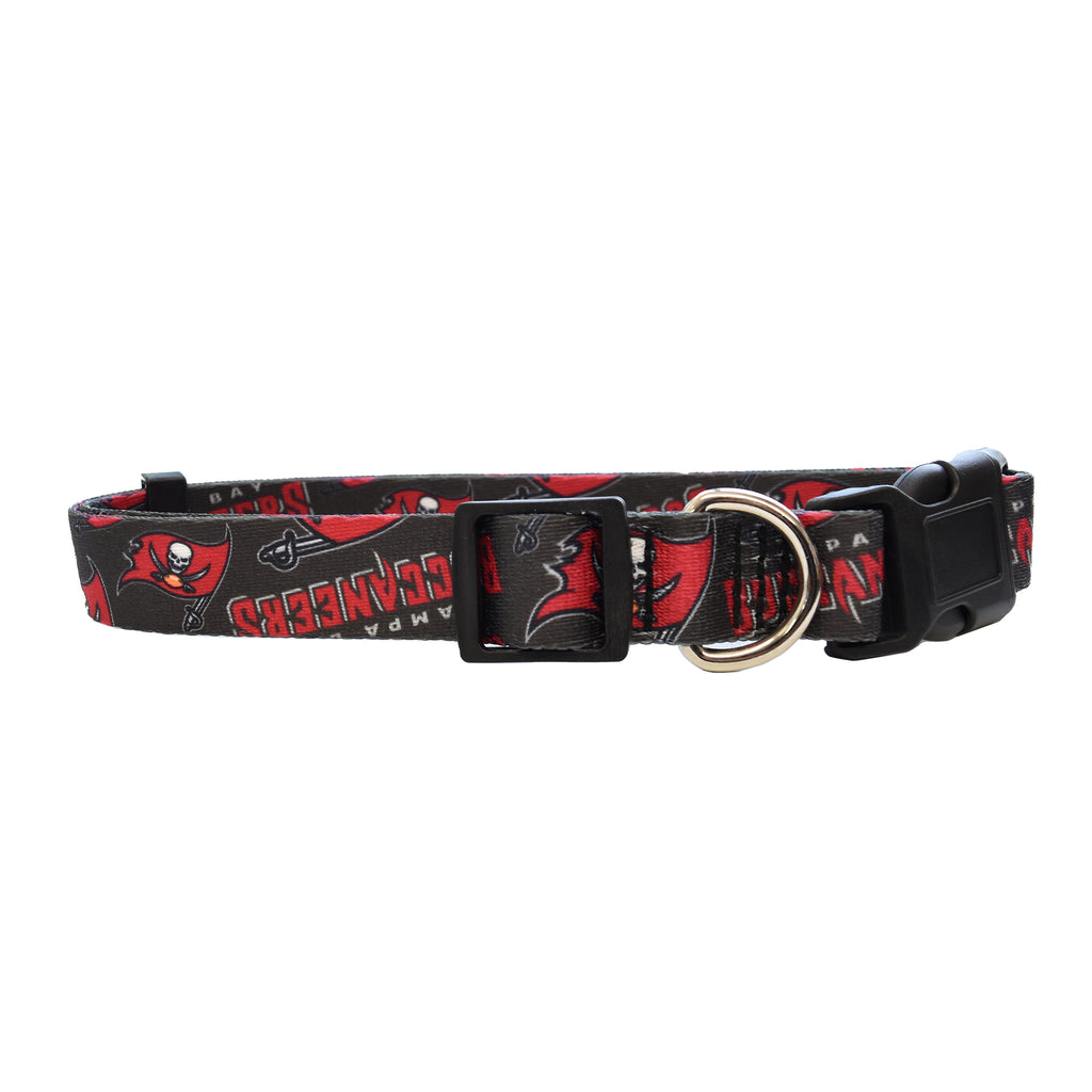 Tampa Bay Buccaneers Pet Collar Size