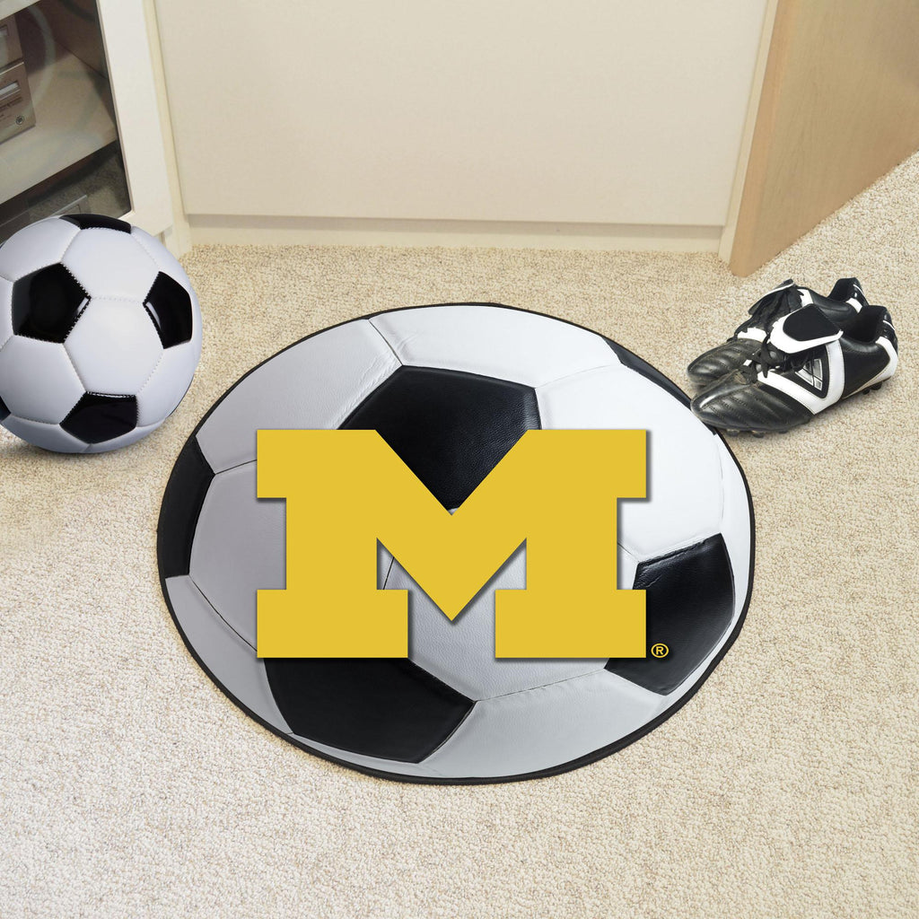 Michigan Wolverines Soccer Ball Mat 27" diameter 