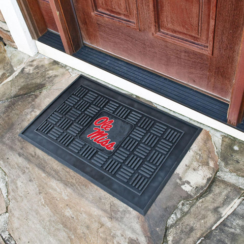 Ole Miss Rebels Medallion Door Mat 19.5"x31.25" 