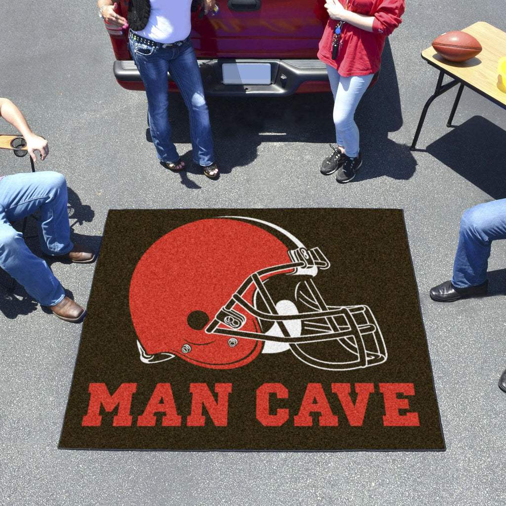 Cleveland Browns Man Cave Tailgater 59.5"x71" 