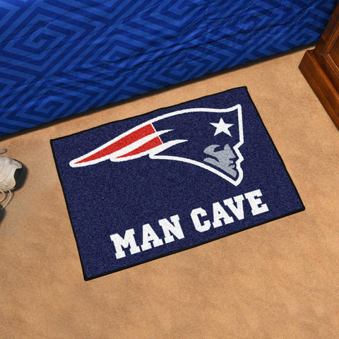 New England Patriots Man Cave Starter 19"x30" 