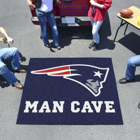 New England Patriots Man Cave Tailgater 59.5"x71" 