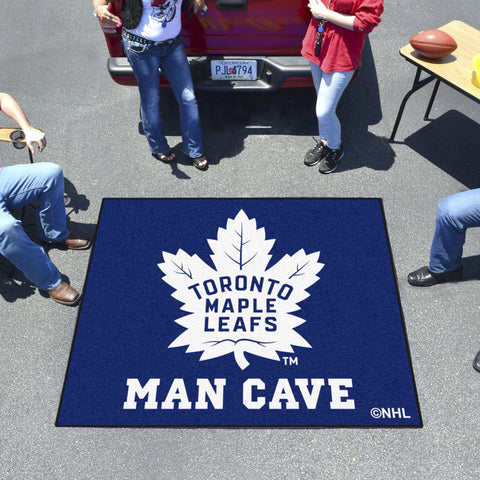 Toronto Maple Leafs Man Cave Tailgater 59.5"x71" 