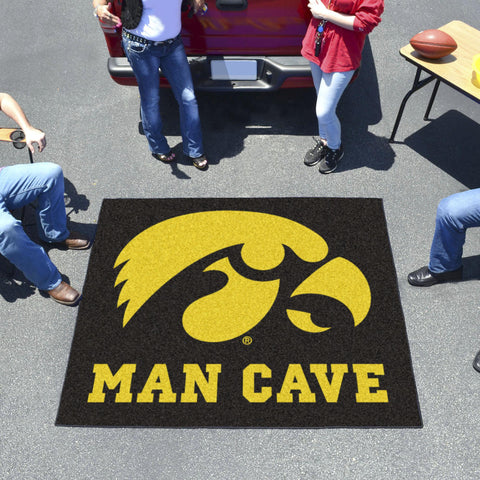 Iowa Hawkeyes Man Cave Tailgater 59.5"x71" 