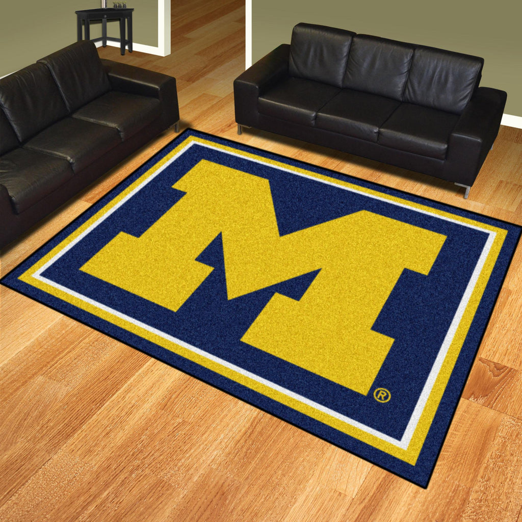 Michigan Wolverines 8x10 Rug 87"x117" 