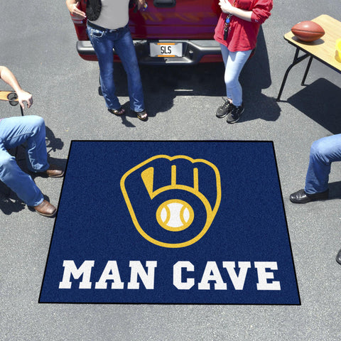 Milwaukee Brewers Man Cave Tailgater 59.5"x71" 