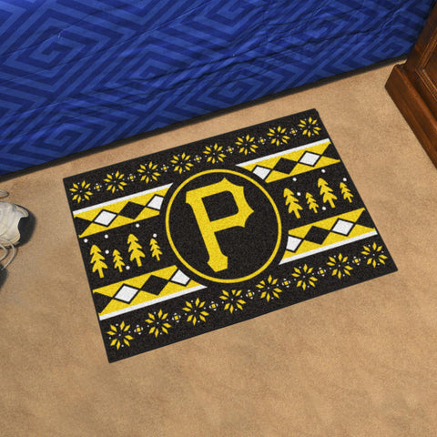 Pittsburgh Pirates Holiday Sweater Starter Mat 19"x30" 