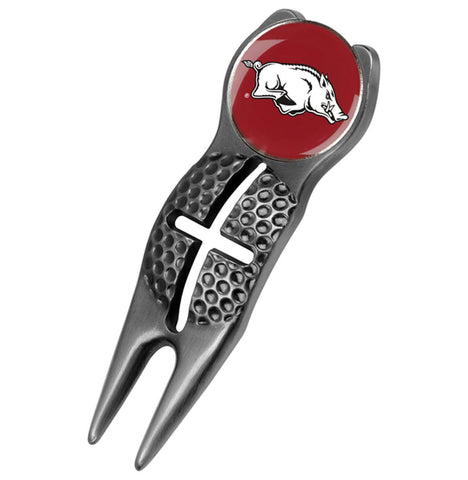 Arkansas Razorbacks Crosshairs Divot Tool  